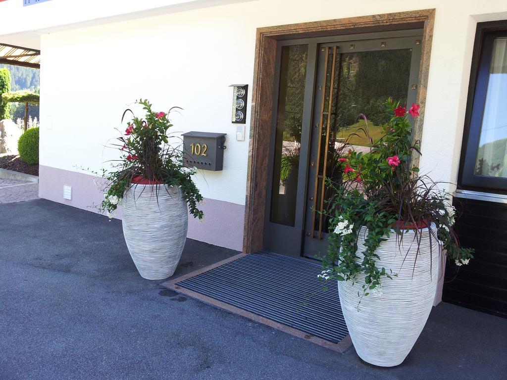 Apart Alpenpension Maderer Gaschurn Exteriör bild