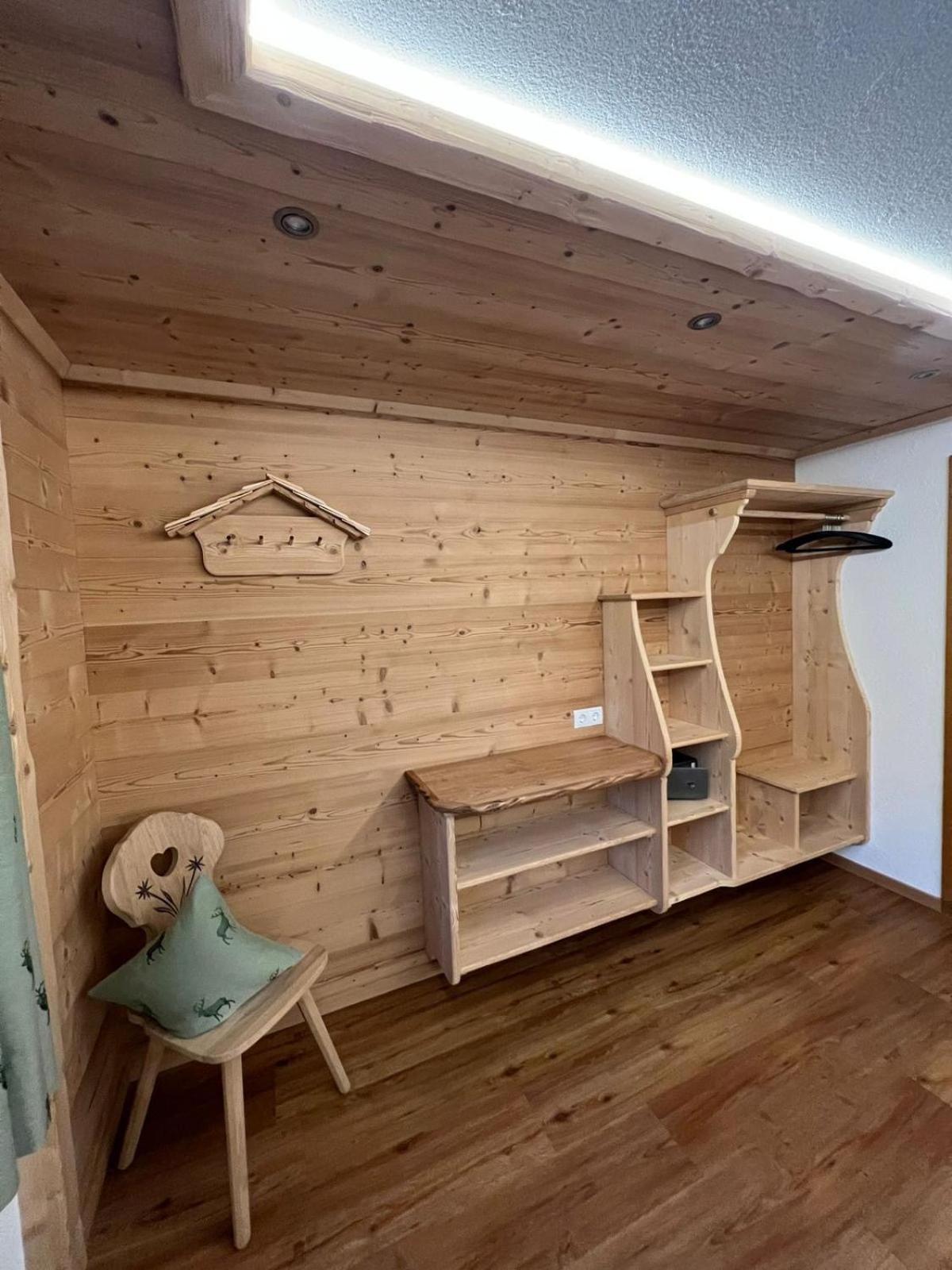 Apart Alpenpension Maderer Gaschurn Exteriör bild